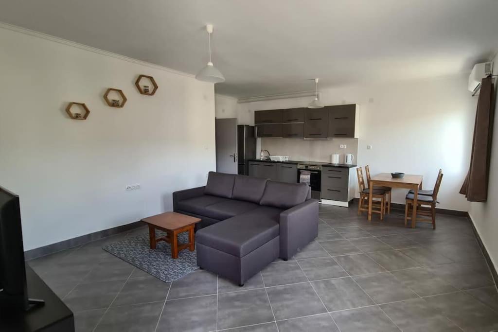 Igoumenitsa Apartment Exteriör bild
